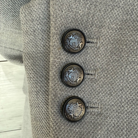 White House Black Market Light Gray Blazer - Picture 11 of 17